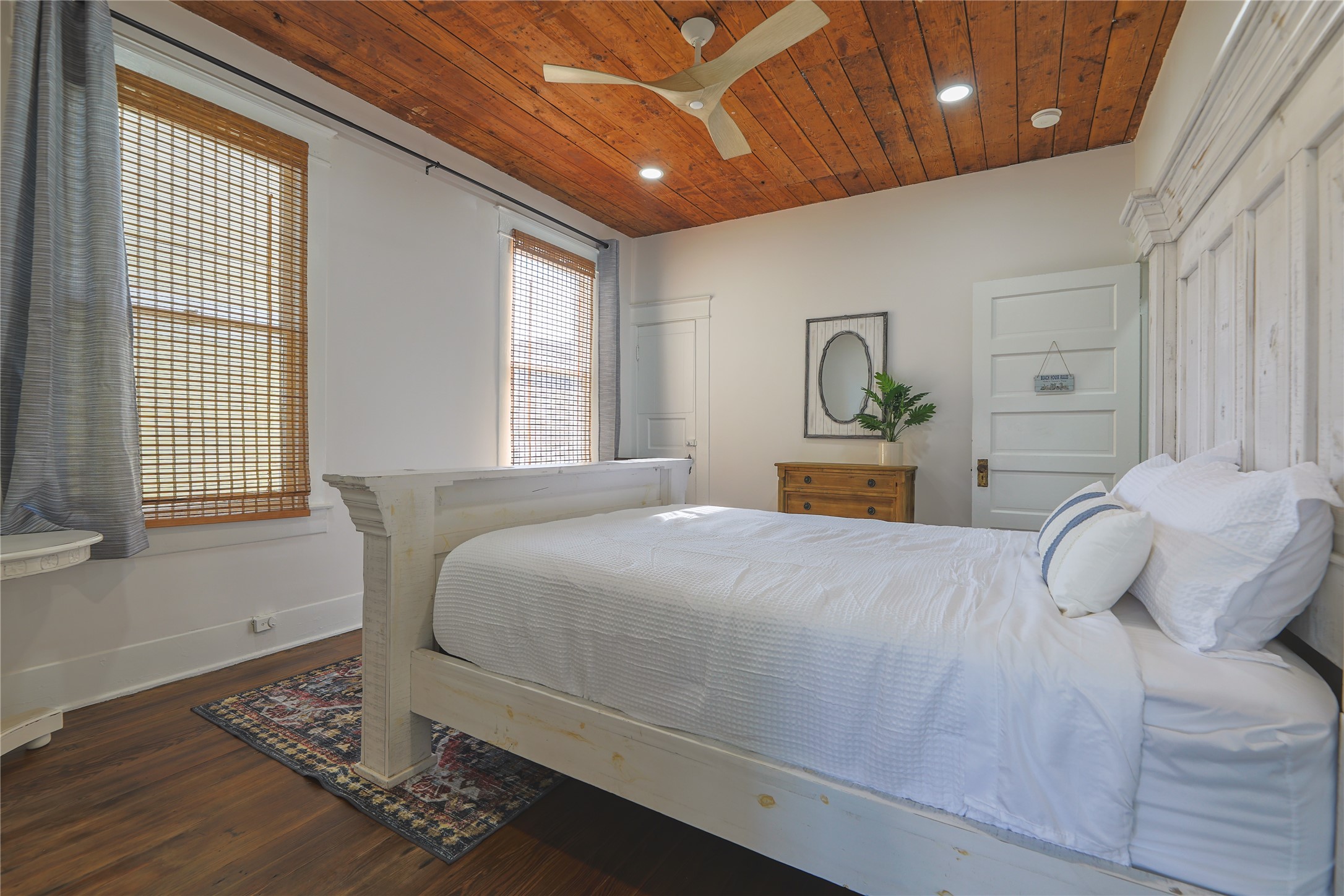 2912 Avenue R Galveston, TX 77550 - Photo 27 of 42
