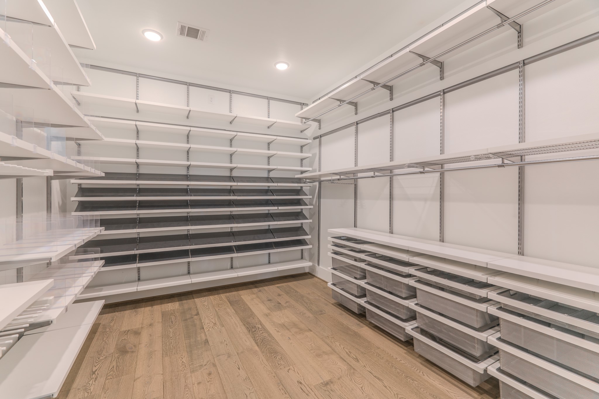 7 Blairs Way The Woodlands, TX 77375 - Photo 26 of 50