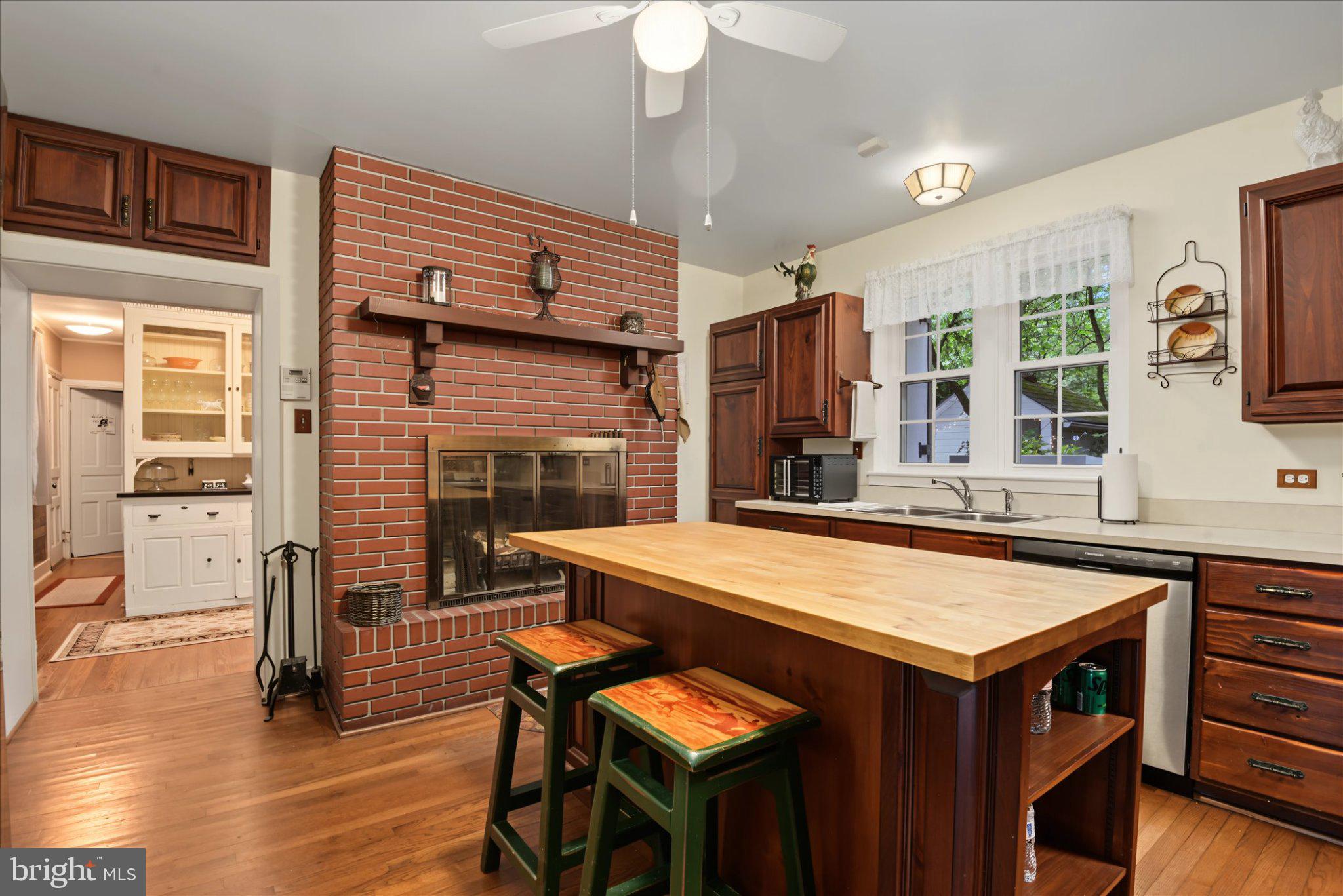 6739 South Clifton Road Frederick, MD 21703 - Photo 13 of 53 Charming kitchen with rustic warmth.