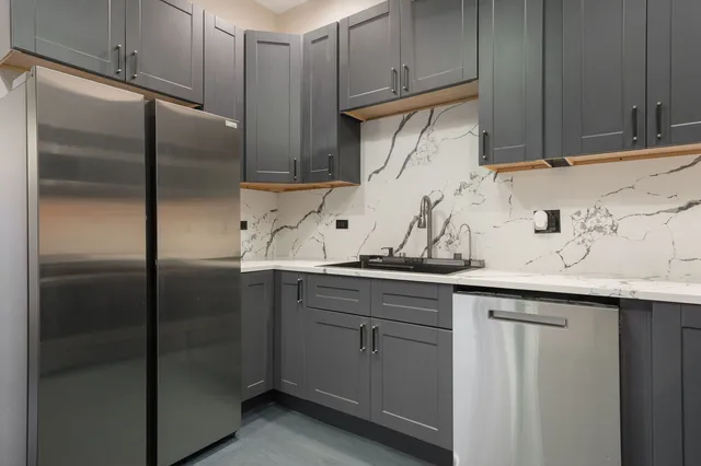 $649,999 | 3824 West Arthington Street, Chicago, IL 60624