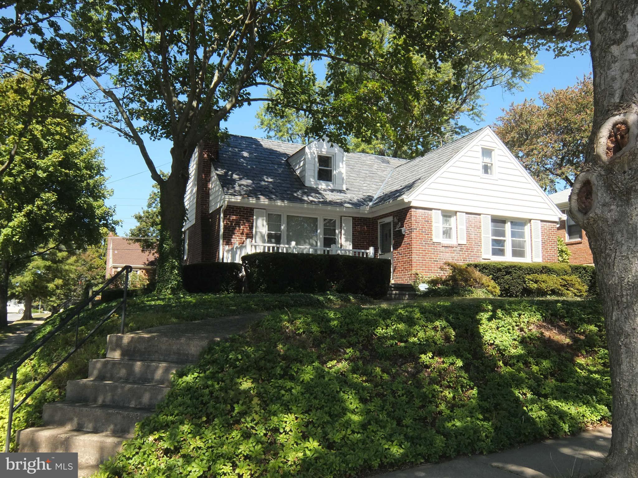 So much curb appeal!