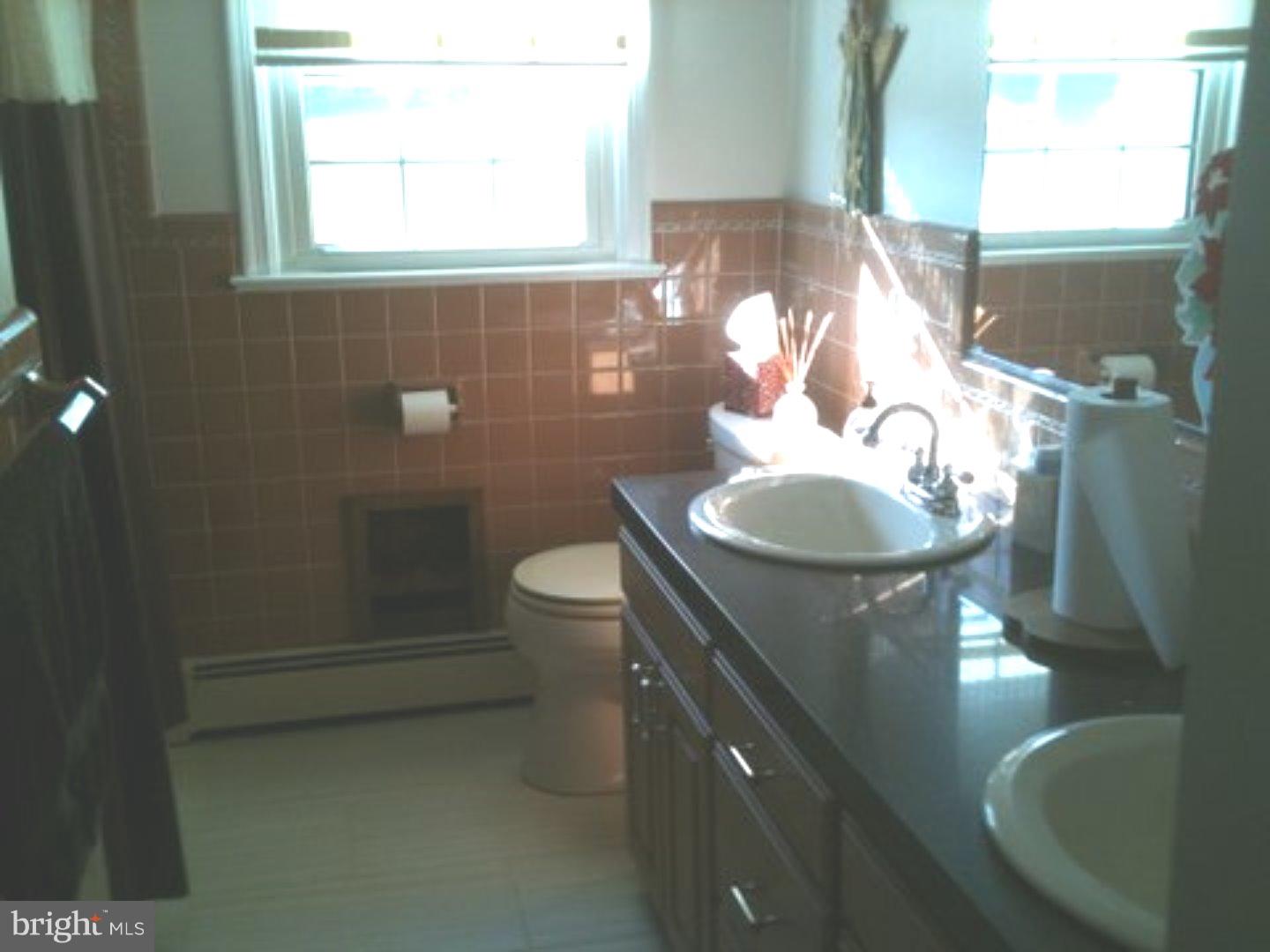 34 Springford Road Royersford, PA 19468 - Photo 13 of 24 Half Bath