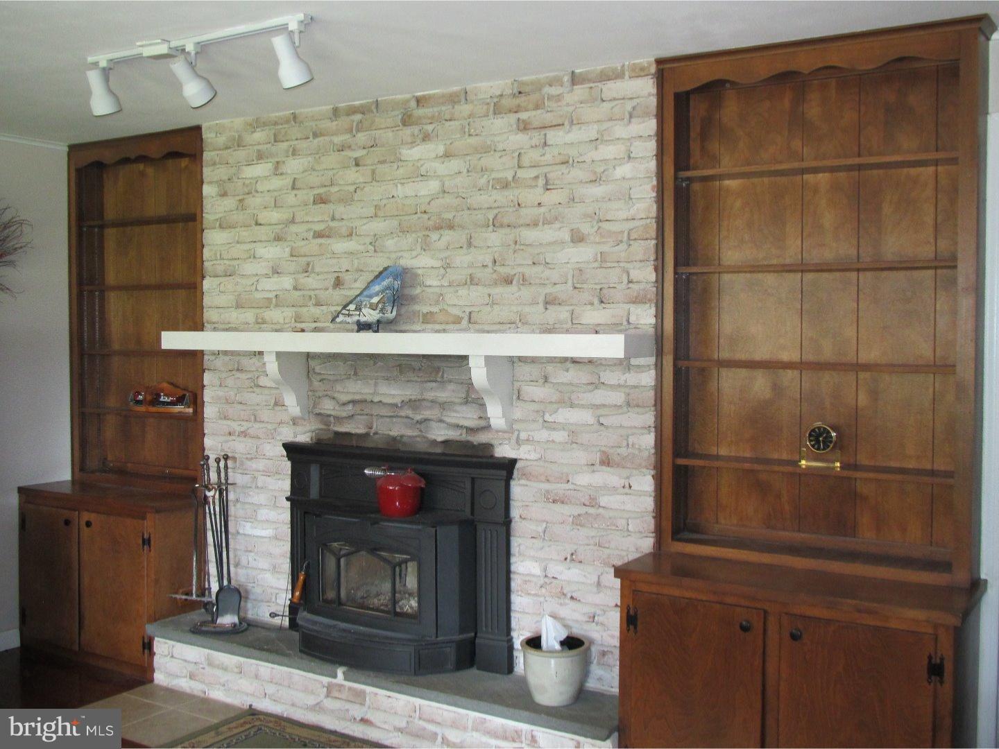 34 Springford Road Royersford, PA 19468 - Photo 21 of 24 Fireplace