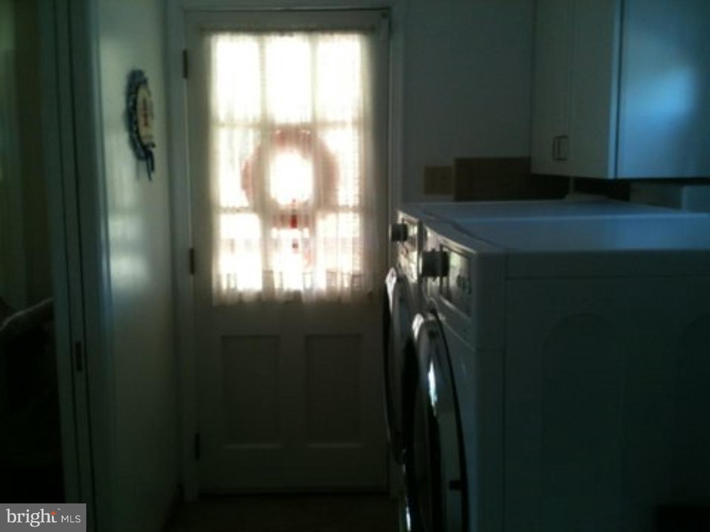 34 Springford Road Royersford, PA 19468 - Photo 10 of 24 Laundry Room