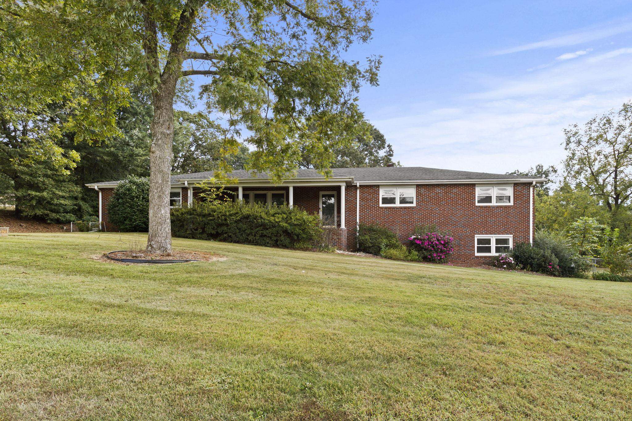 2432 Old Furnace Road Boiling Springs, SC 29316 - Photo 1 of 40