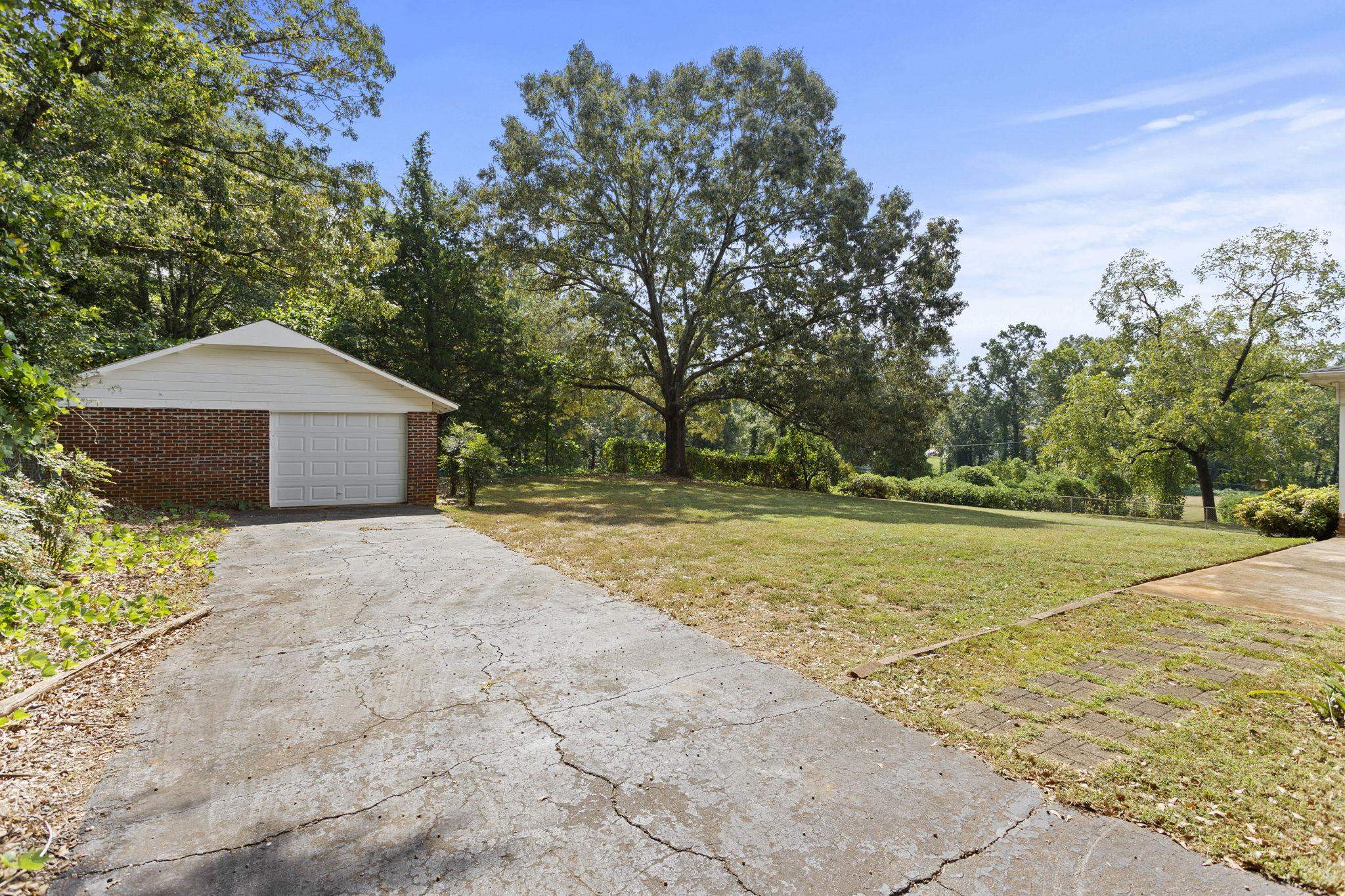 2432 Old Furnace Road Boiling Springs, SC 29316 - Photo 34 of 40