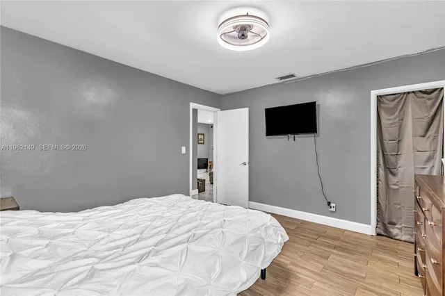 $422,000 | 480 Northeast 51st Street, Oakland Park, FL 33334