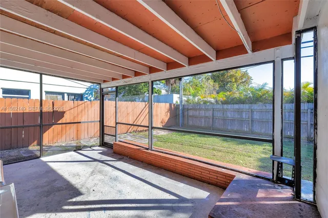 $422,000 | 480 Northeast 51st Street, Oakland Park, FL 33334