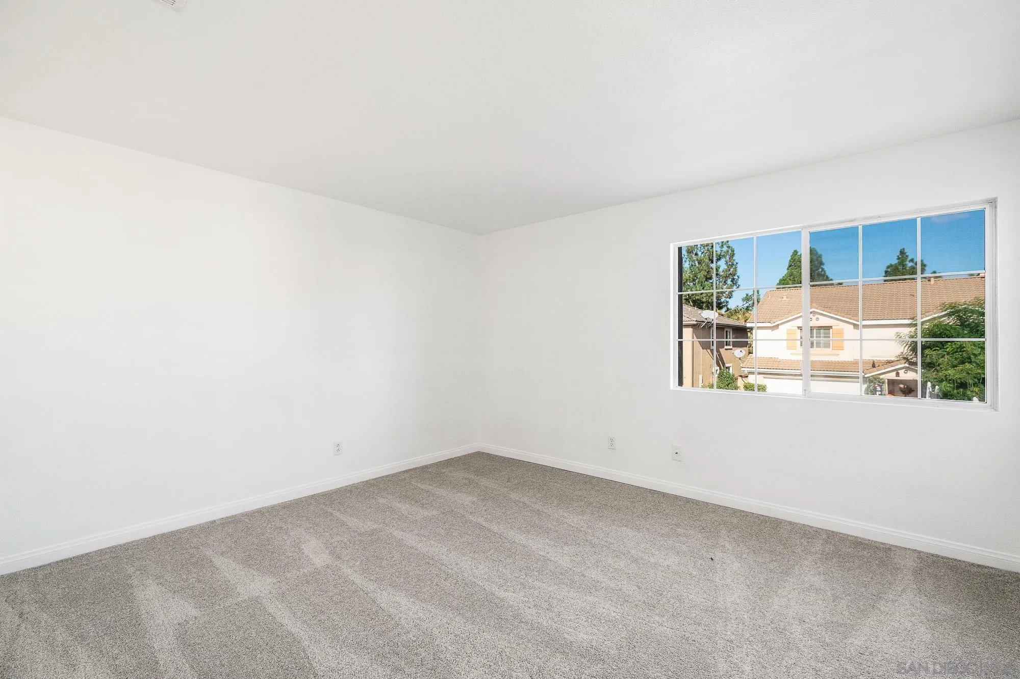 346 Spring Canyon Way Oceanside, CA 92057 - Photo 43 of 48 Gallery Image 43