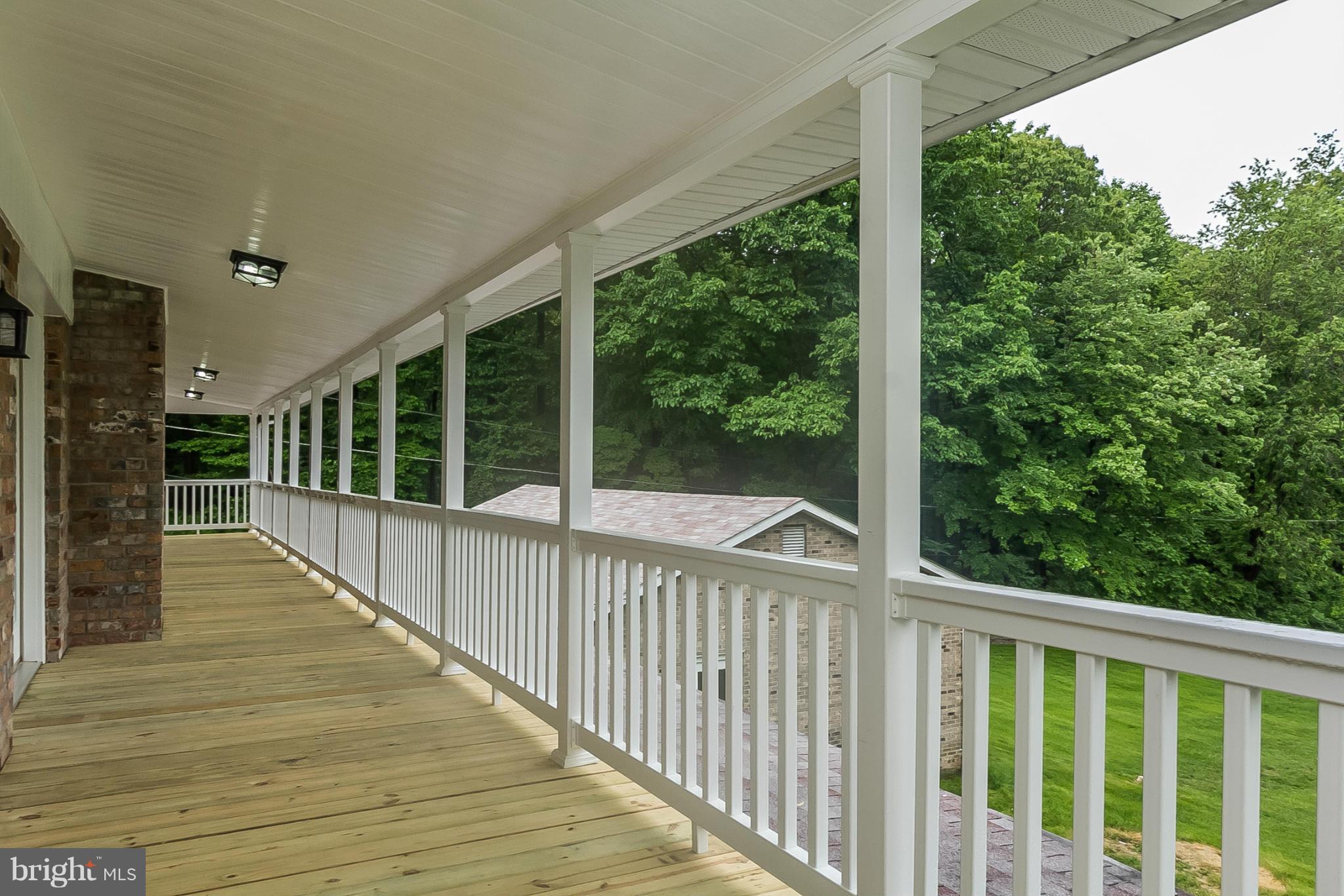 12444 Manor Road Phoenix, MD 21131 - Photo 25 of 30 Deck