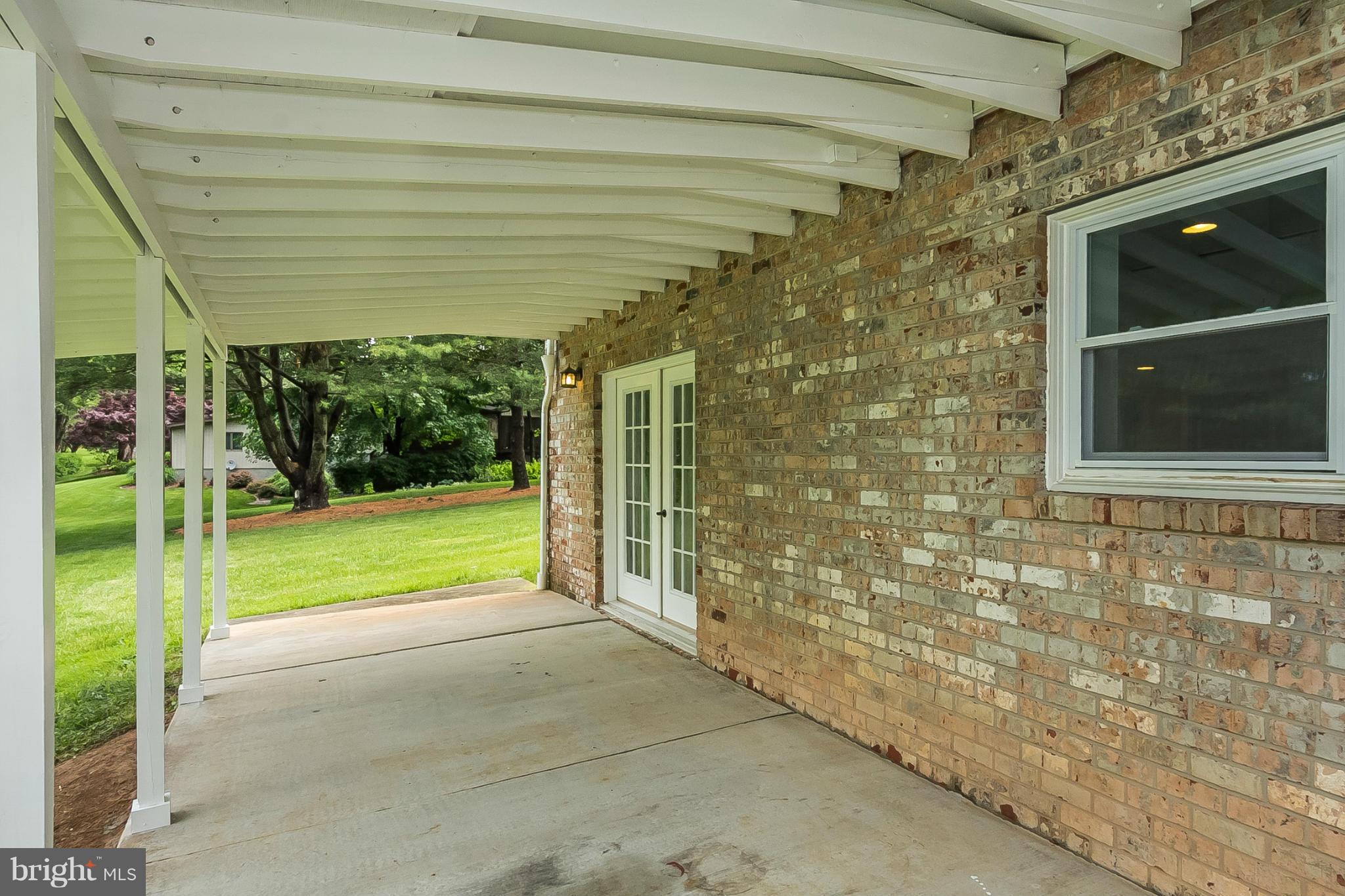 12444 Manor Road Phoenix, MD 21131 - Photo 26 of 30 Patio