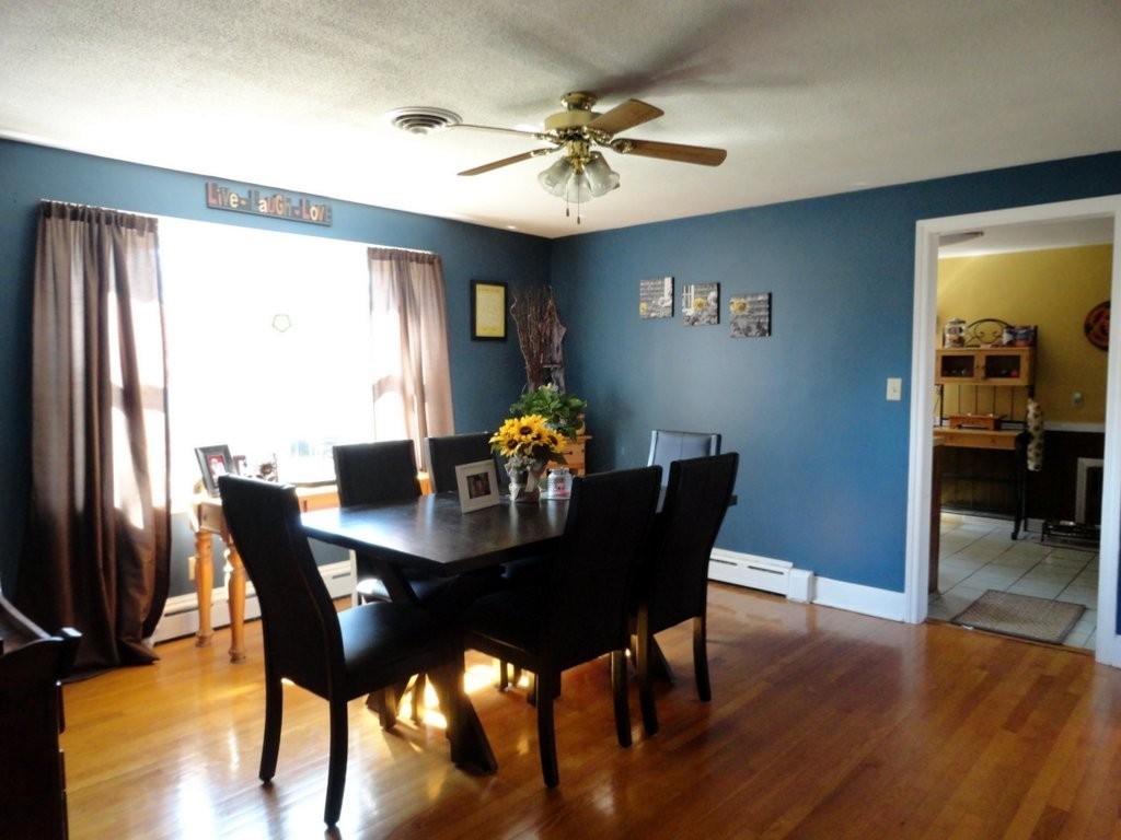 52 Elbert Road Agawam, MA 01001 - Photo 11 of 30