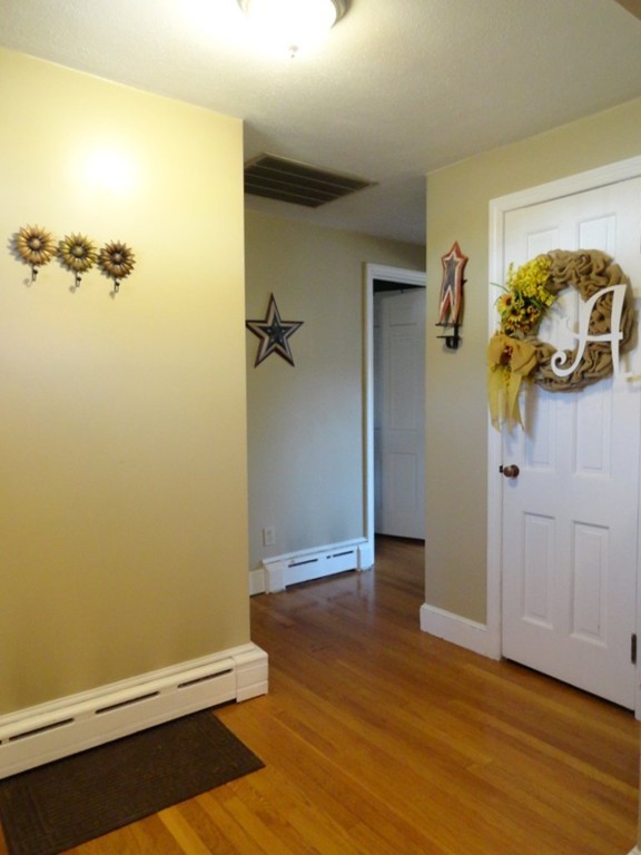 52 Elbert Road Agawam, MA 01001 - Photo 14 of 30