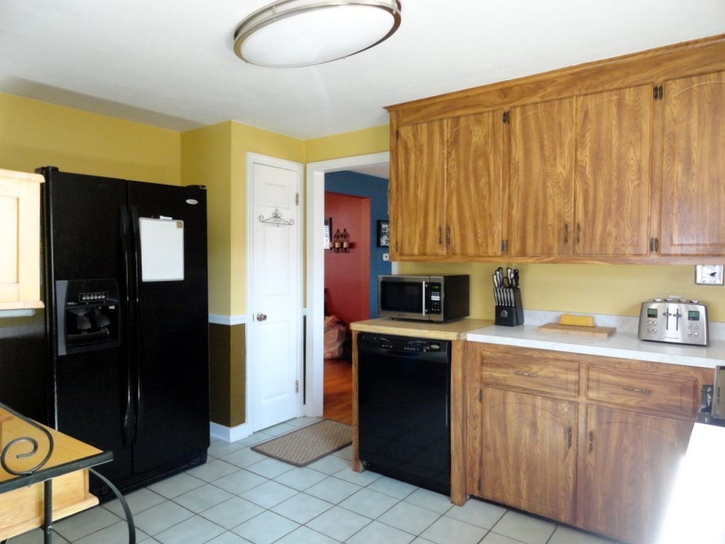 52 Elbert Road Agawam, MA 01001 - Photo 19 of 30