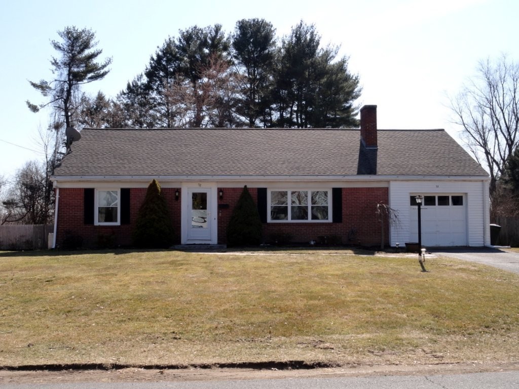 52 Elbert Road Agawam, MA 01001 - Photo 2 of 30