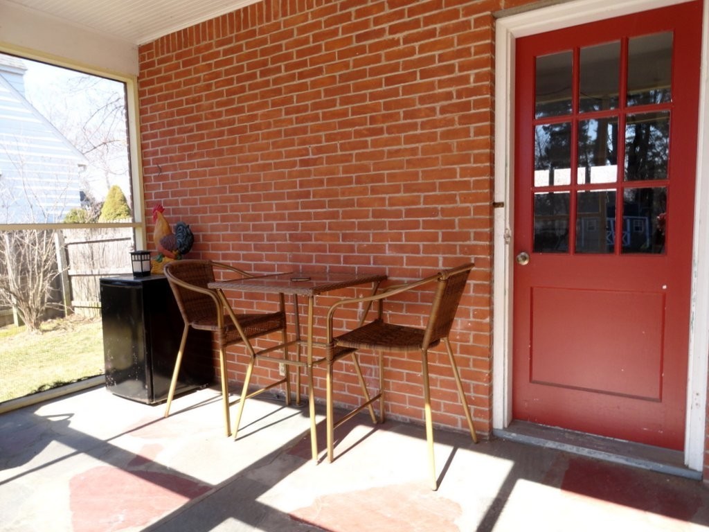 52 Elbert Road Agawam, MA 01001 - Photo 26 of 30