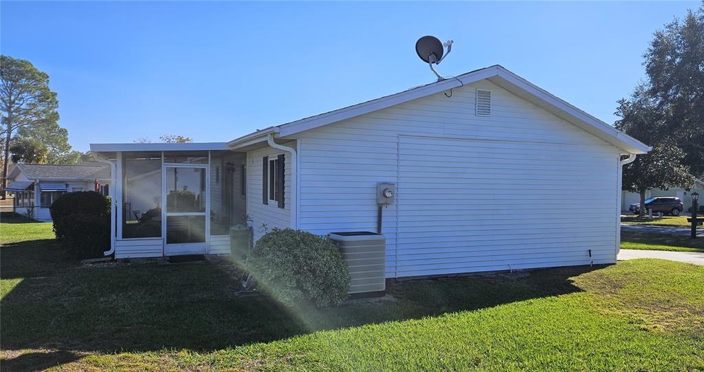 8329 Southwest 106th Street Ocala, FL 34481 - Photo 5 of 30