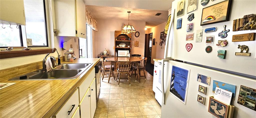 8329 Southwest 106th Street Ocala, FL 34481 - Photo 9 of 30