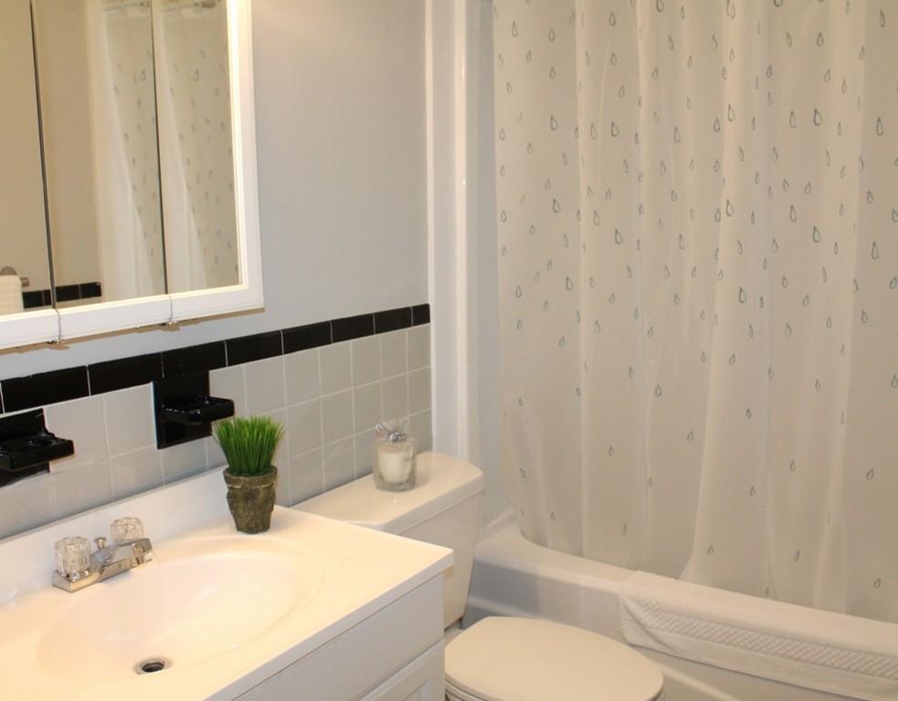 18 Nickerson Road Bedford, MA 01730 - Photo 13 of 16 Gallery Image 13