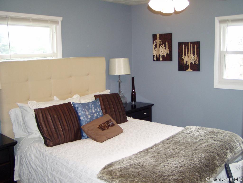 66 Bonnie Brook Road Chatham, IL 62629 - Photo 17 of 21 Gallery Image 17