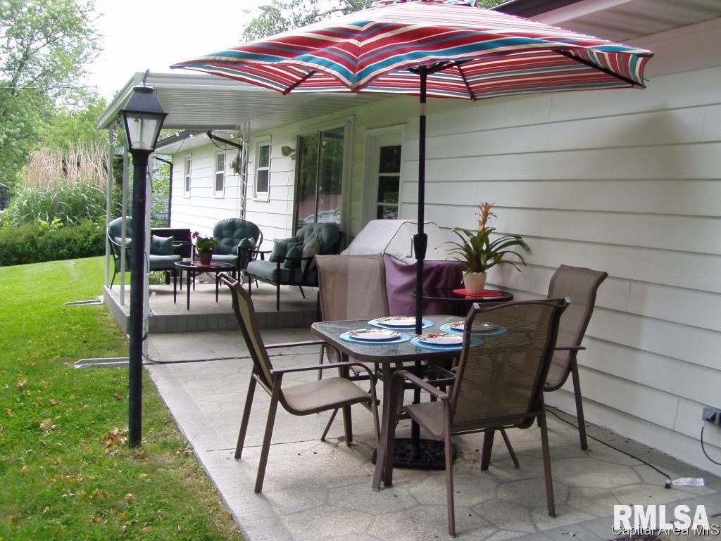 66 Bonnie Brook Road Chatham, IL 62629 - Photo 8 of 21 Gallery Image 8