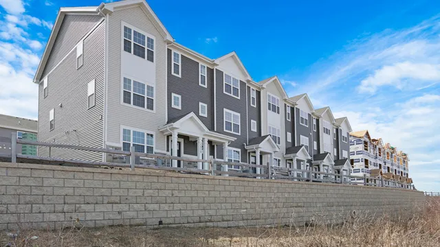 $360,990 | 2668 Arrowhead Drive, Pingree Grove, IL 60140