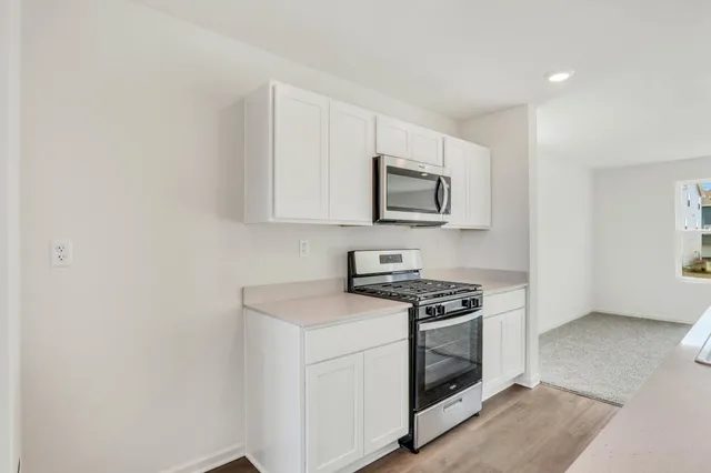 $360,990 | 2668 Arrowhead Drive, Pingree Grove, IL 60140