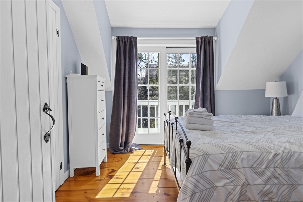 4 Hyannis Point Road, Unit 4 Mashpee, MA 02649 - Photo 21 of 39