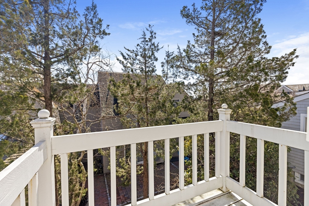 4 Hyannis Point Road, Unit 4 Mashpee, MA 02649 - Photo 24 of 39