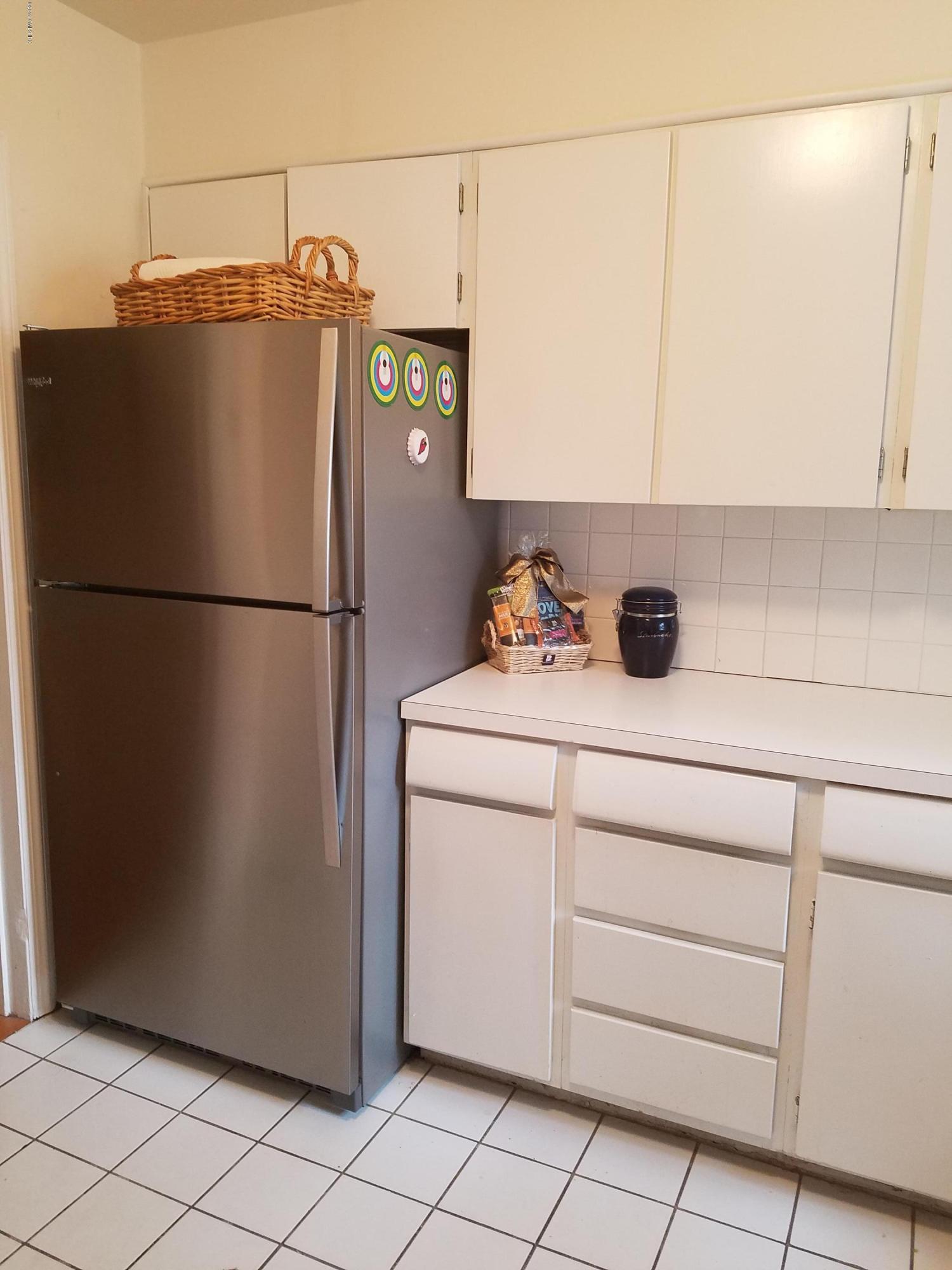 33 Long Meadow Road Riverside, CT 06878 - Photo 8 of 20 20181222_124953