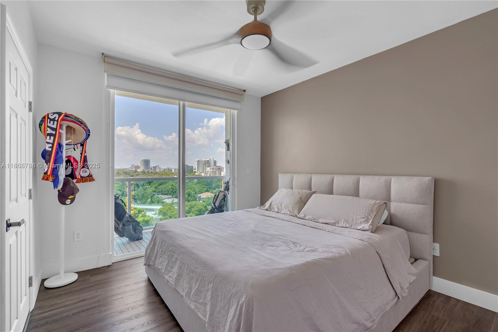 1723 Southwest 2nd Avenue, Unit 902 Miami, FL 33129 - Photo 18 of 33 a bedroom with a bed and a window