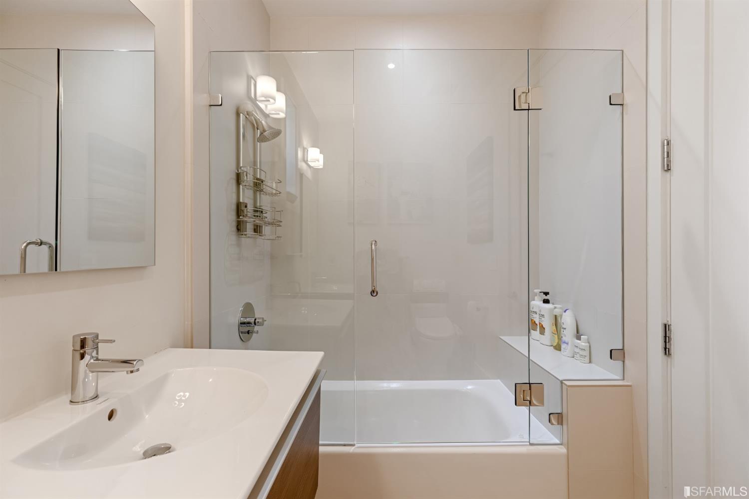 729 Congo Street San Francisco, CA 94131 - Photo 44 of 88