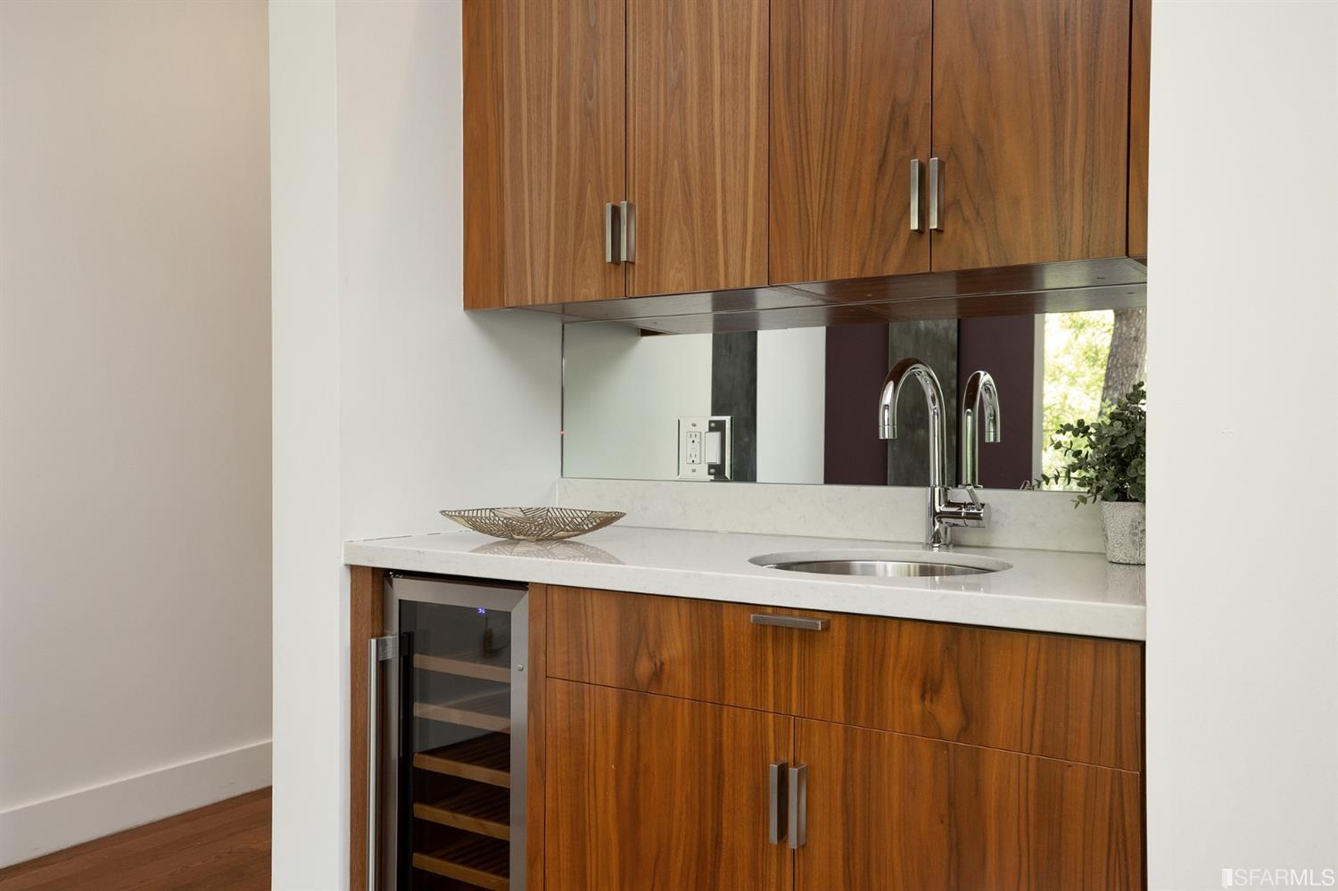 729 Congo Street San Francisco, CA 94131 - Photo 47 of 88