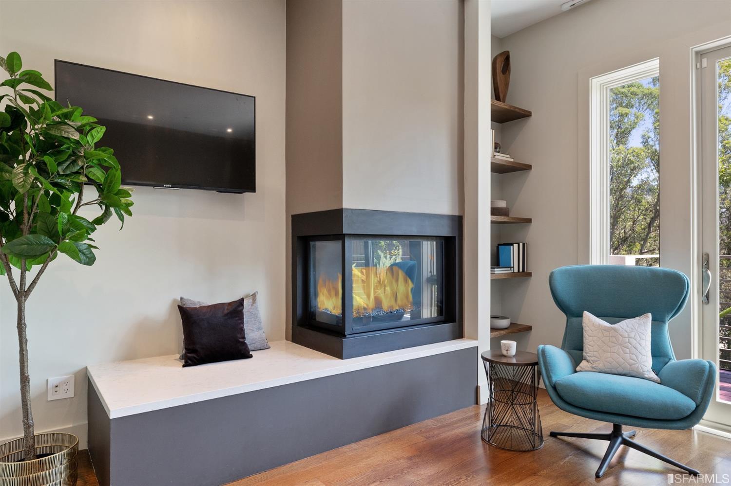 729 Congo Street San Francisco, CA 94131 - Photo 6 of 88