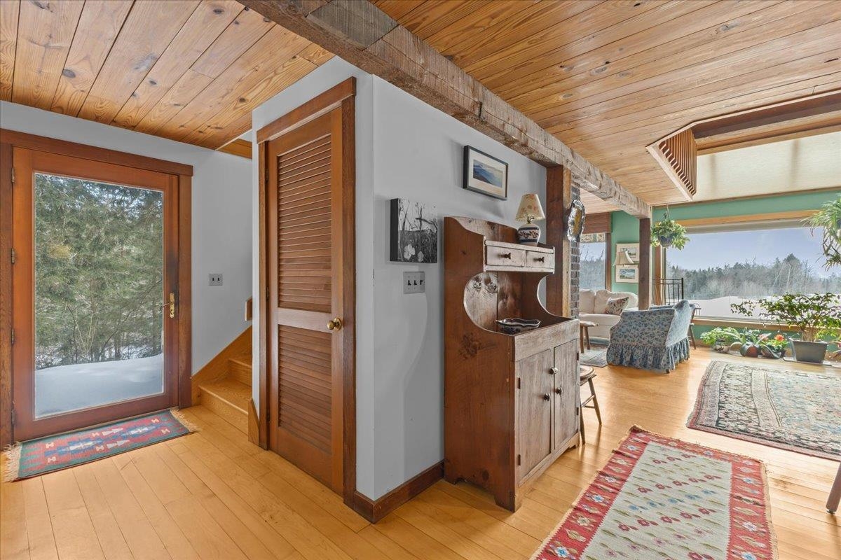 1701 Cleveland Corners Road Hyde Park, VT 05655 - Photo 15 of 54