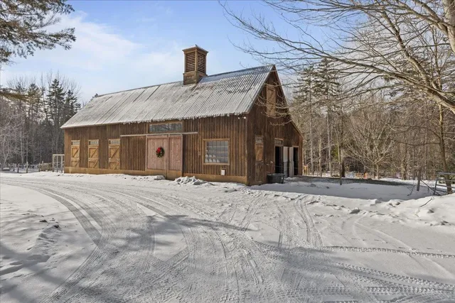 $1,150,000 | 1701 Cleveland Corners Road, Hyde Park, VT 05655