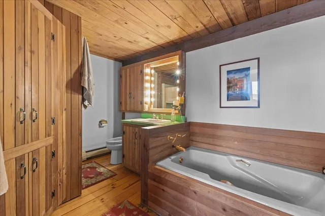 $1,150,000 | 1701 Cleveland Corners Road, Hyde Park, VT 05655