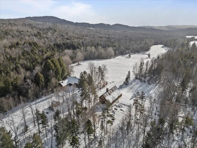 $1,150,000 | 1701 Cleveland Corners Road, Hyde Park, VT 05655