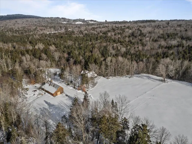 $1,150,000 | 1701 Cleveland Corners Road, Hyde Park, VT 05655