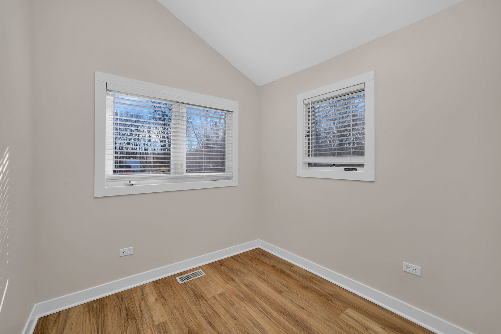 25530 South Canal Street Channahon, IL 60410 - Photo 14 of 36