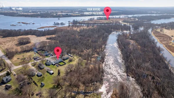$250,000 | 25530 South Canal Street, Channahon, IL 60410