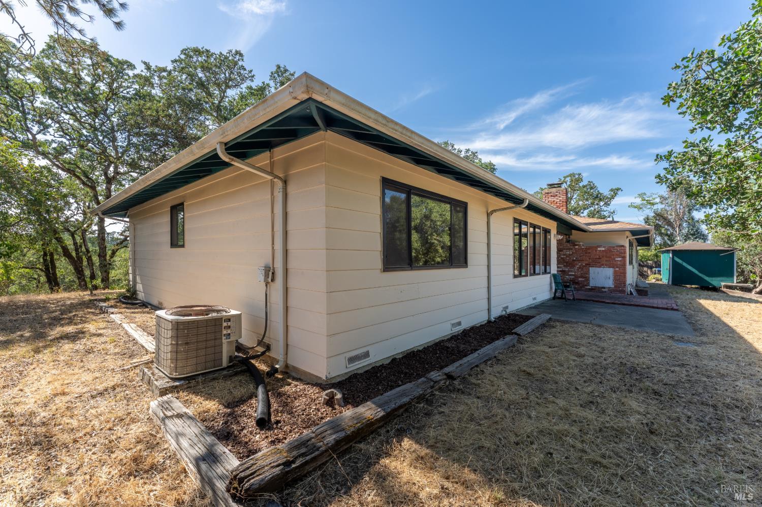 1921 Ridge Road Ukiah, CA 95482 - Photo 27 of 32