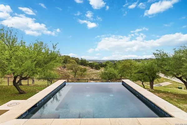 $795,000 | 2004 Big Spring, Canyon Lake, TX 78133