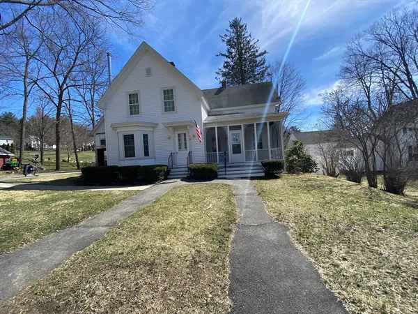 $2,500 | 74 Moore Avenue, Warren, MA 01083