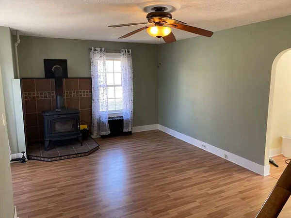 $2,500 | 74 Moore Avenue, Warren, MA 01083