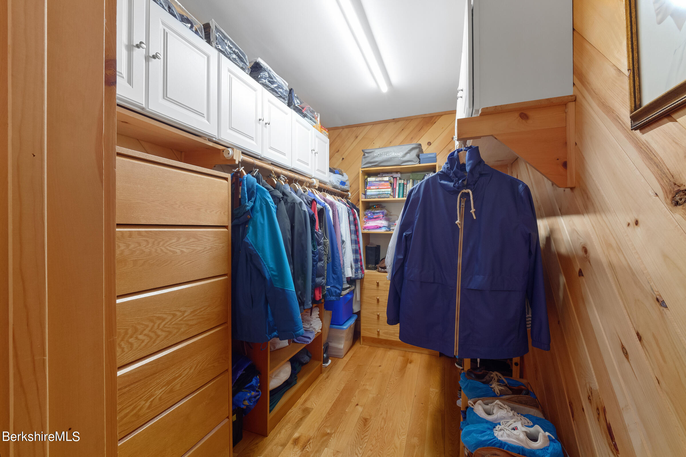 328 Woodmere Road Becket, MA 01223 - Photo 18 of 40 Walk in Closet for Primary