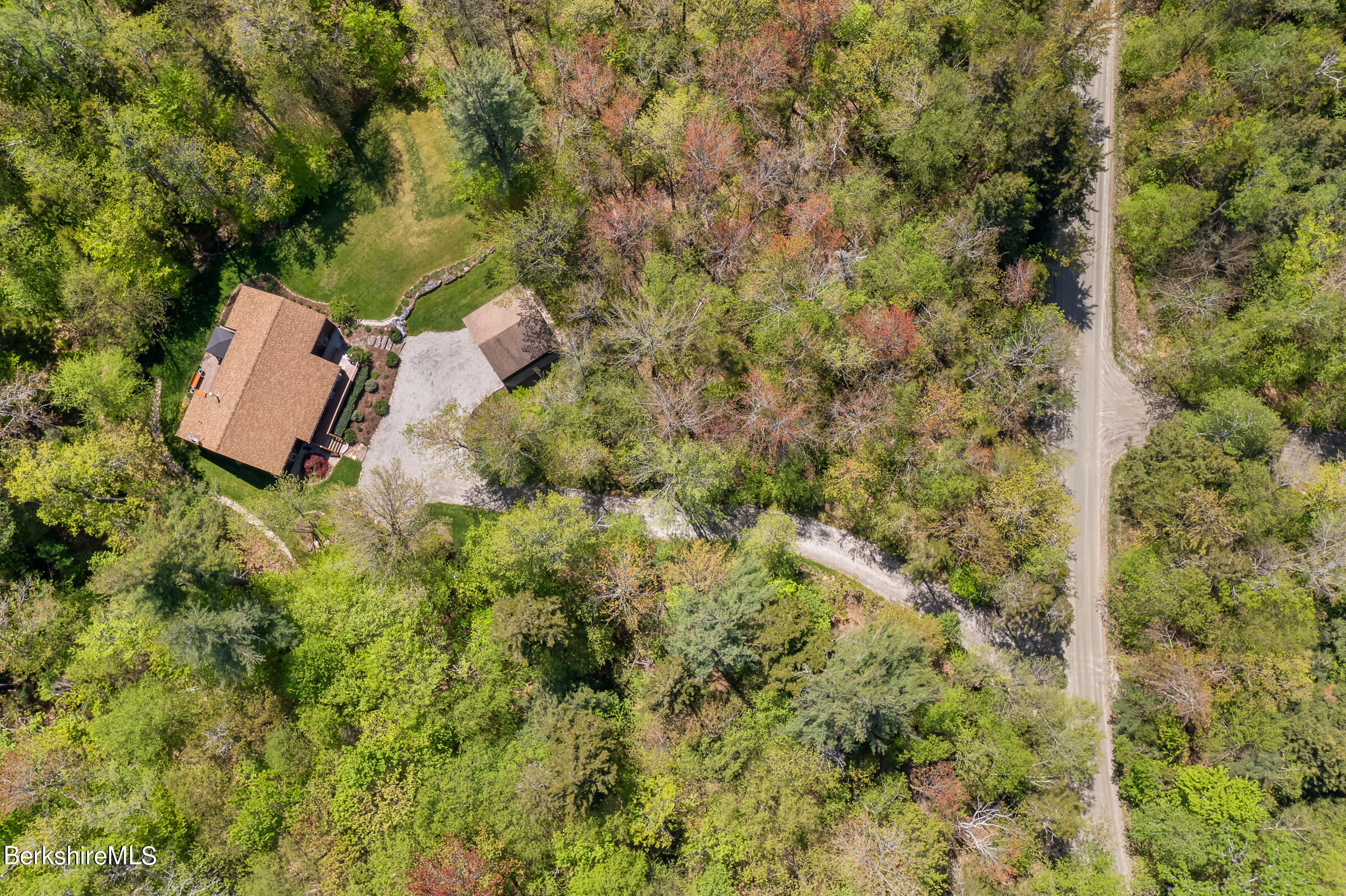 328 Woodmere Road Becket, MA 01223 - Photo 40 of 40 Private driveway