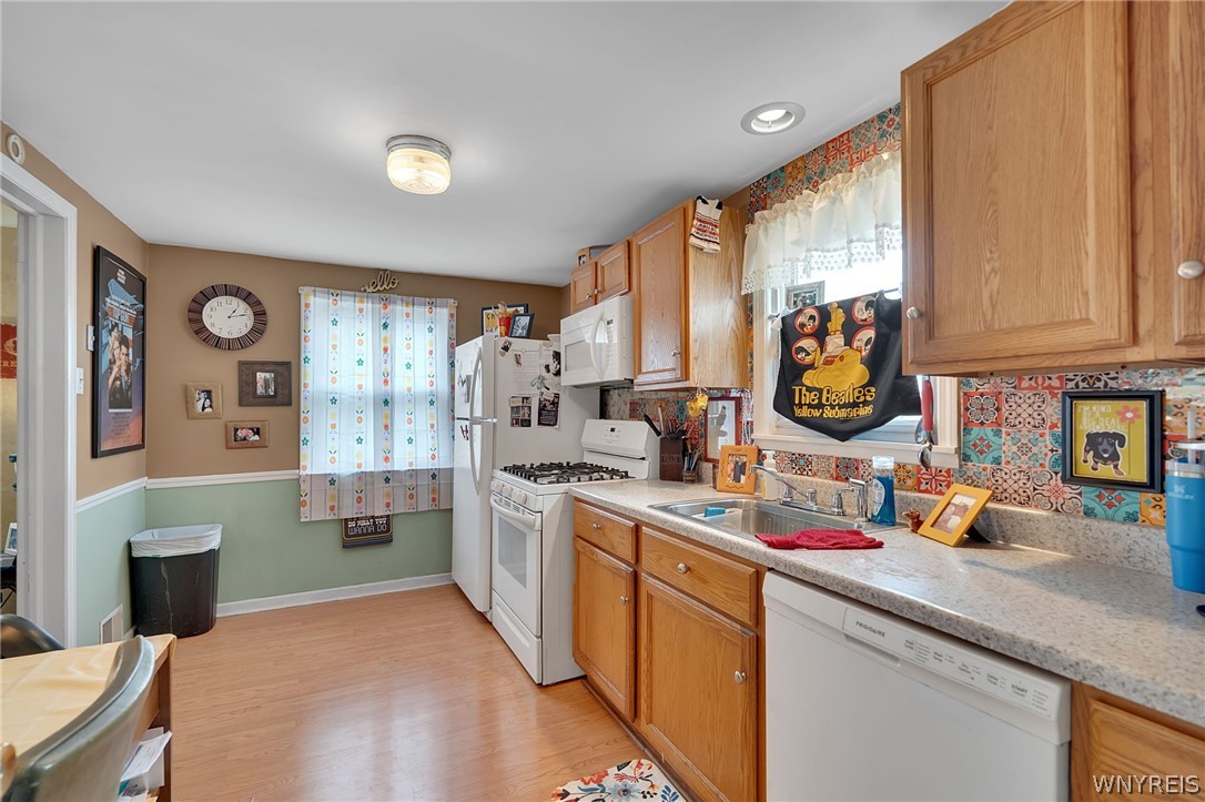 4493 Union Road Cheektowaga, NY 14225 - Photo 26 of 47
