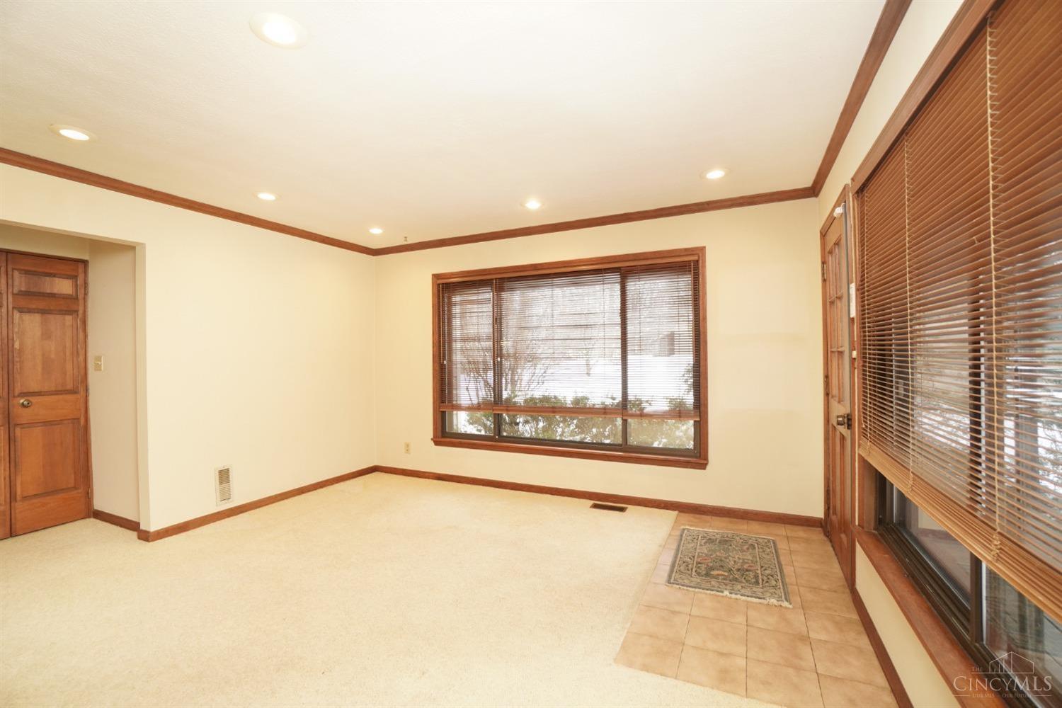 3891 Conference Road Bellbrook, OH 45305 - Photo 11 of 50