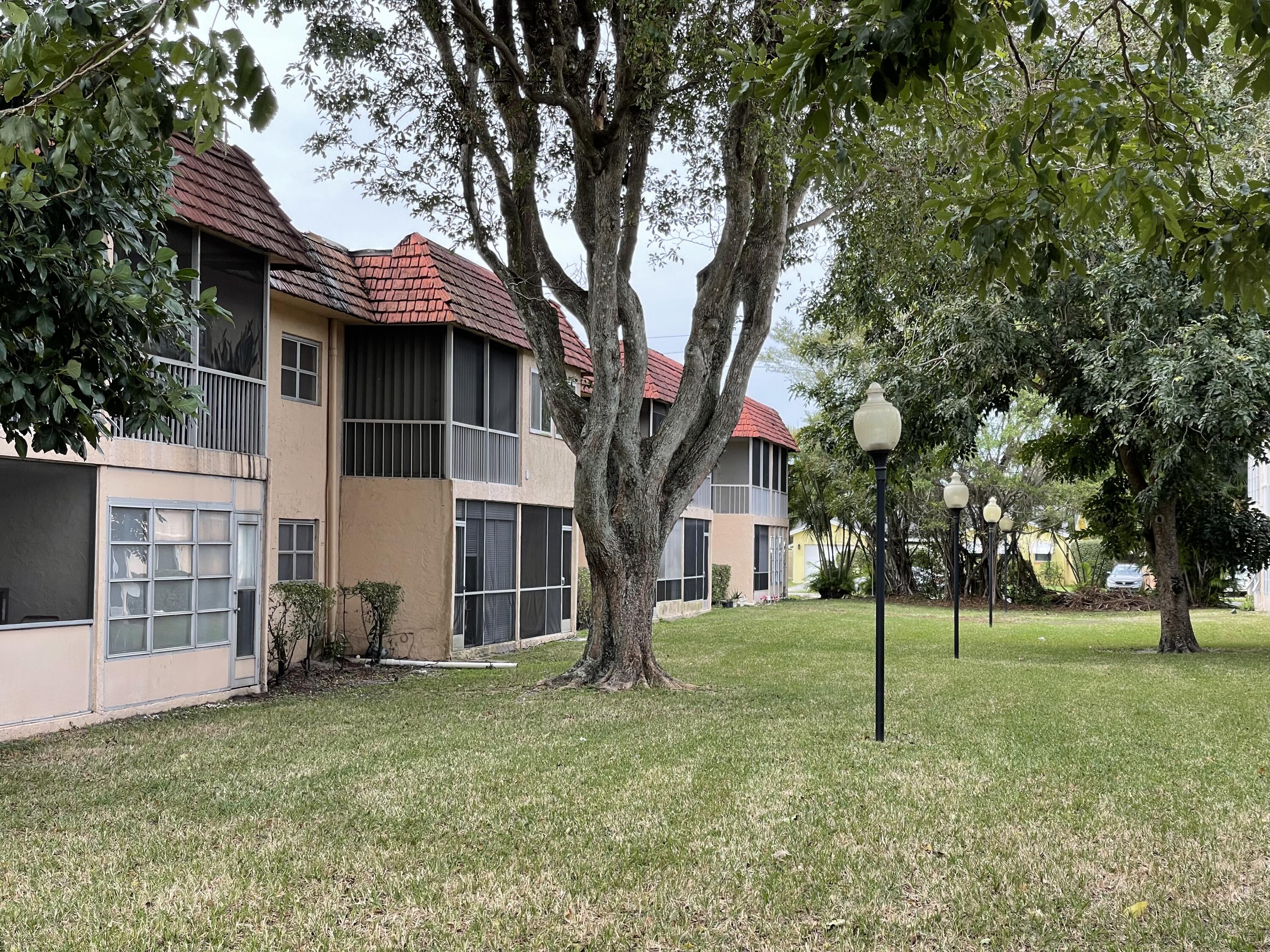 9354 Southwest 3rd Street, Unit 605 Boca Raton, FL 33428 - Photo 17 of 17 IMG_4917